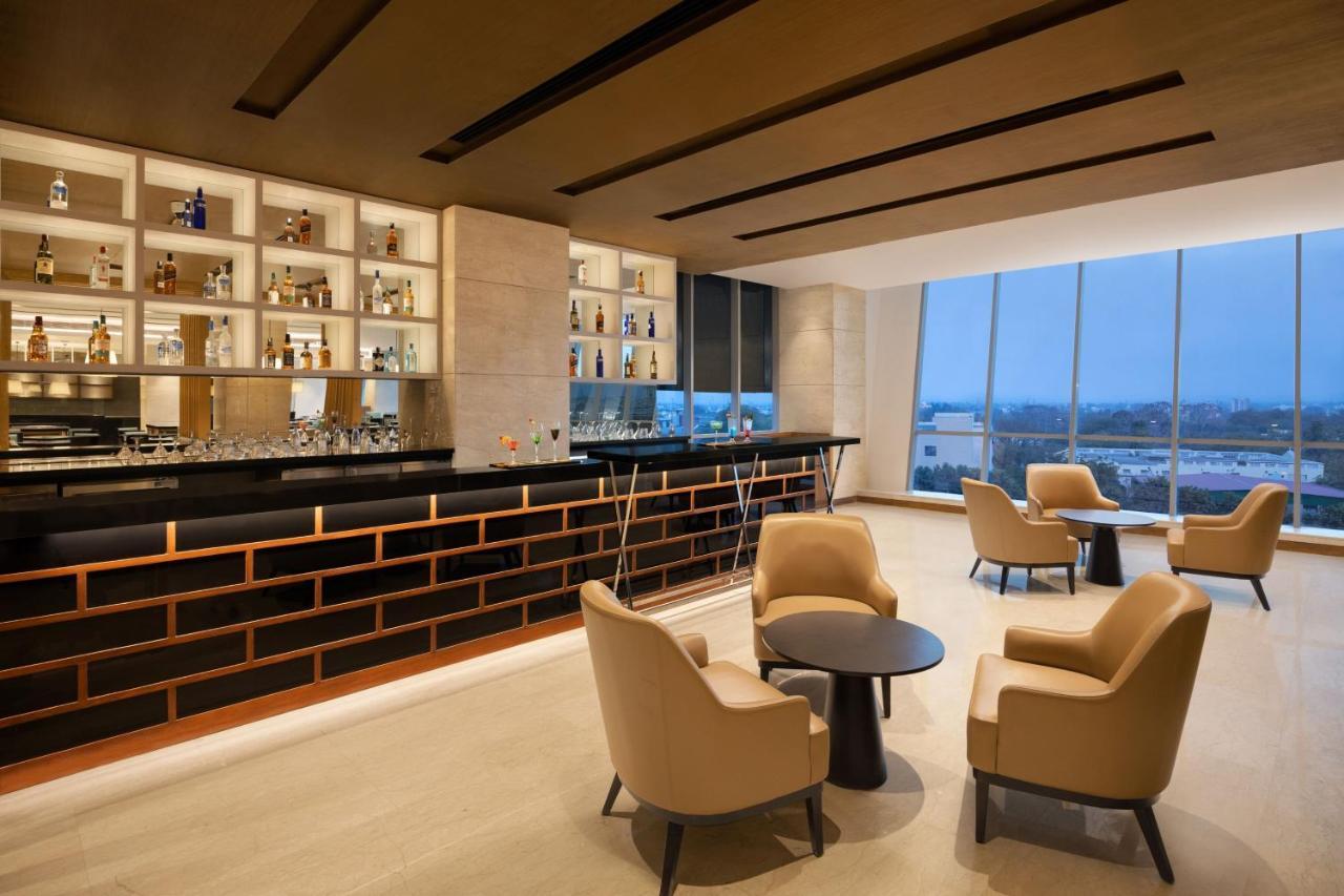 Fairfield By Marriott Agra Hotell Agra  Exteriör bild