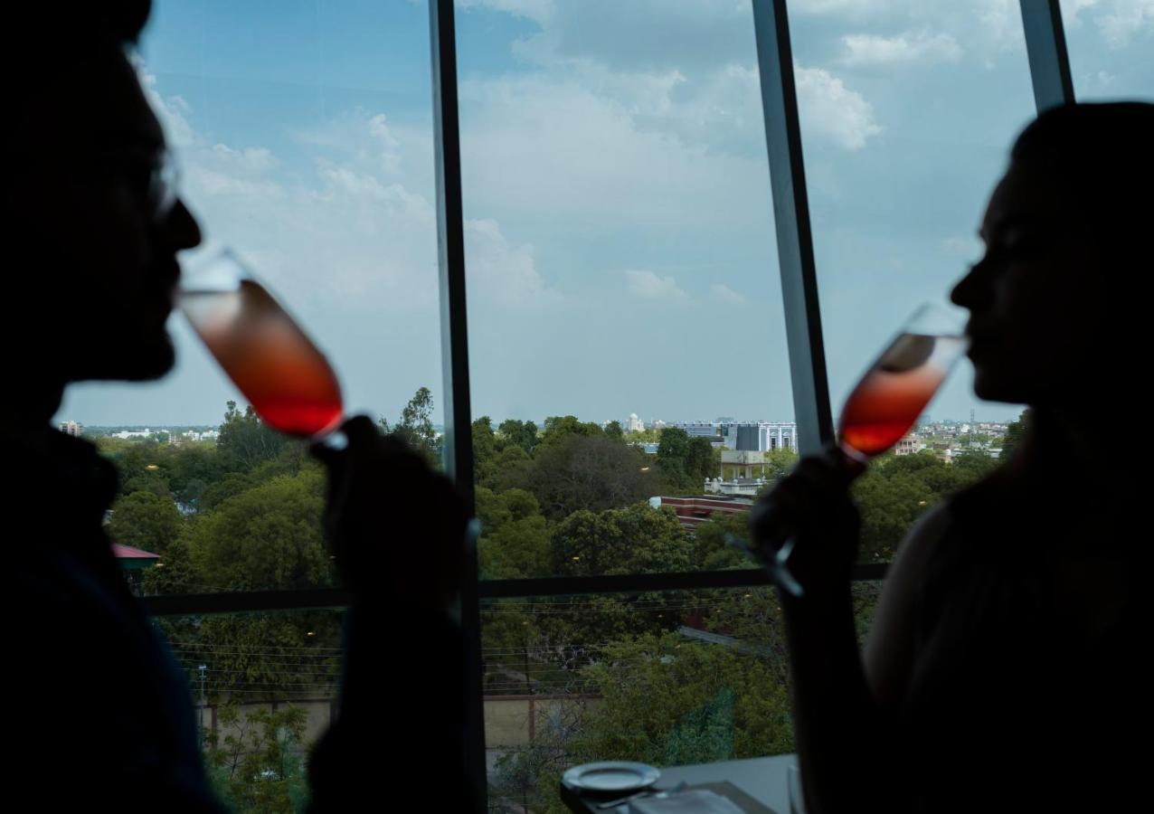 Fairfield By Marriott Agra Hotell Agra  Exteriör bild